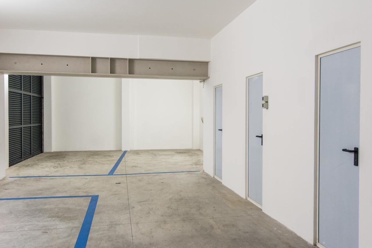 Belvedere White Flat Trieste Luaran gambar